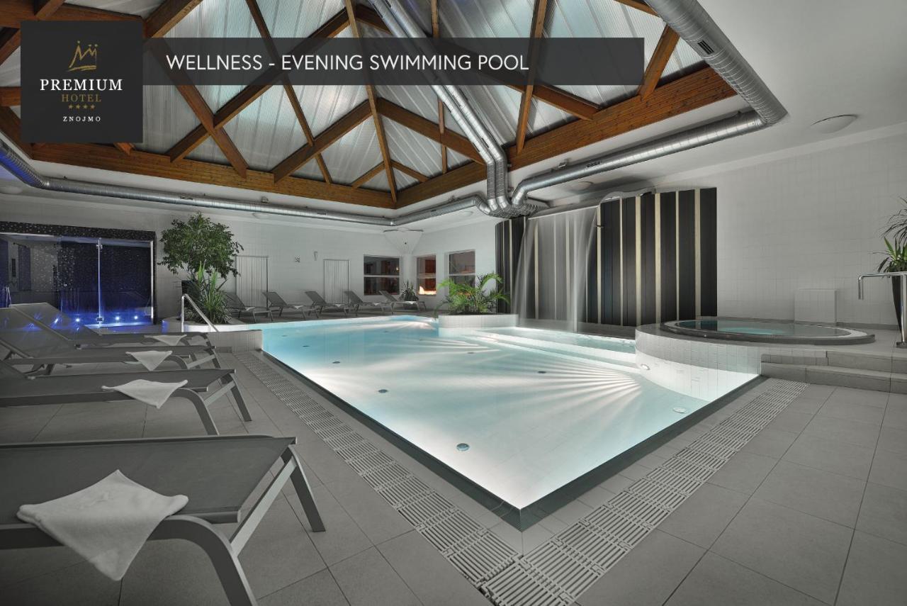 Premium Wellness & Wine Hotel Зноймо Экстерьер фото