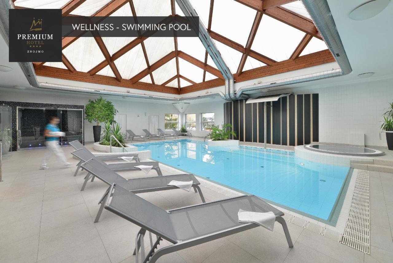 Premium Wellness & Wine Hotel Зноймо Экстерьер фото