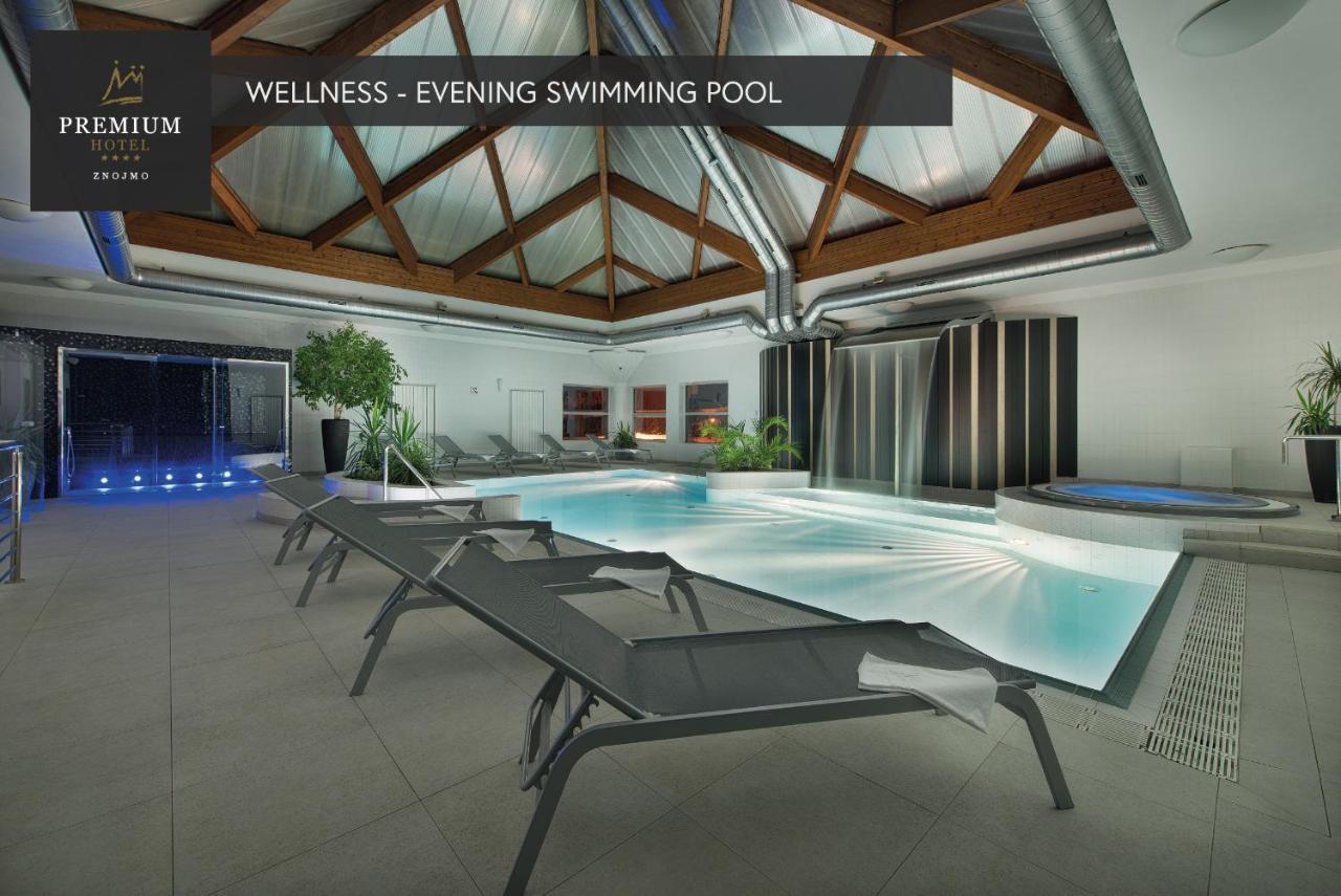 Premium Wellness & Wine Hotel Зноймо Экстерьер фото