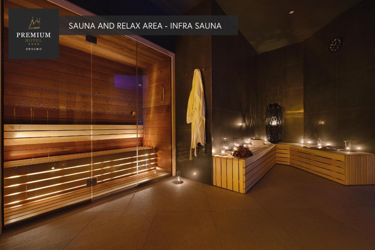 Premium Wellness & Wine Hotel Зноймо Экстерьер фото